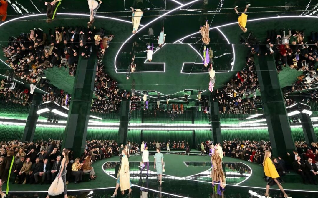 Gobbetto Resin in Fashion and Fashion Architecture: A Hybrid Material Between Design, Space, and Identity